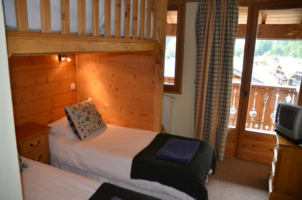 Hotel Et Chalet Au Coin Du Feu Chilly Powder Morzine Exteriör bild