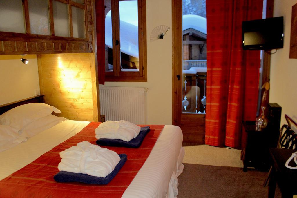 Hotel Et Chalet Au Coin Du Feu Chilly Powder Morzine Exteriör bild