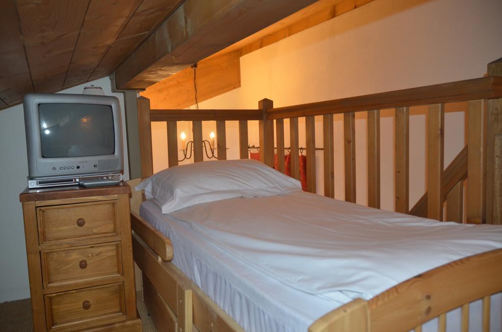 Hotel Et Chalet Au Coin Du Feu Chilly Powder Morzine Exteriör bild